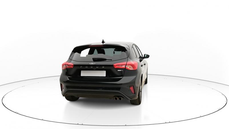 Vente en ligne Ford Focus 5P 1.0 EcoBoost mHEV 155ch Manuelle/6 St-line x au prix de 21 120 €