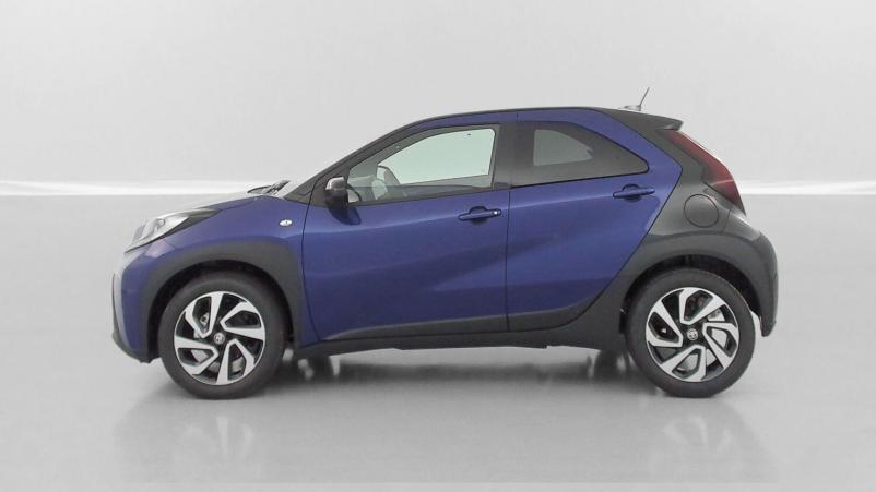 Vente en ligne Toyota Aygo Aygo x 1.0 VVT-i 72ch Design au prix de 17 400 €