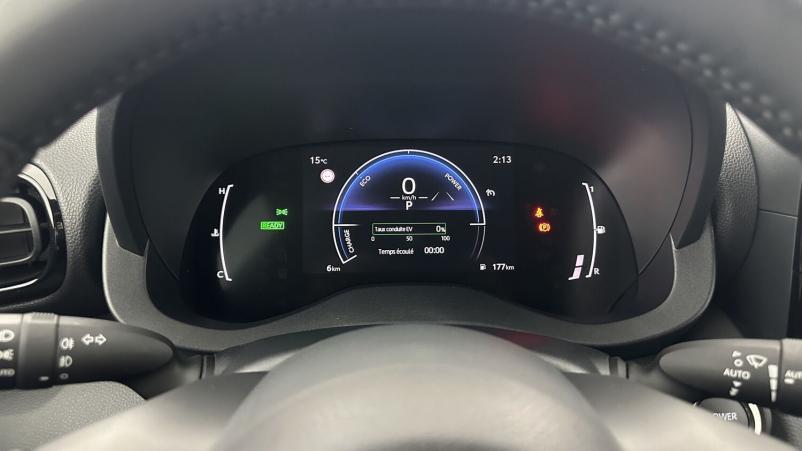 Vente en ligne Toyota Yaris Cross Yaris cross 1.5 Hybride 130h Design e-CVT au prix de 28 010 €