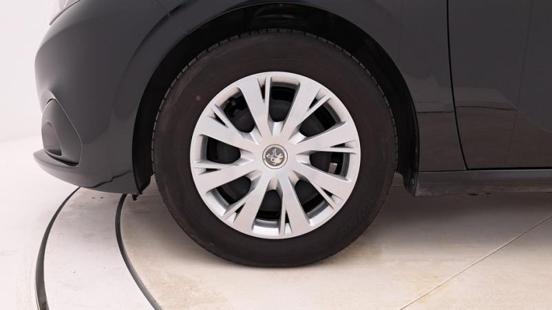Vente en ligne Peugeot 208 5P 1.2 PureTech S&S 82ch Manuelle/5 Active au prix de 10 460 €