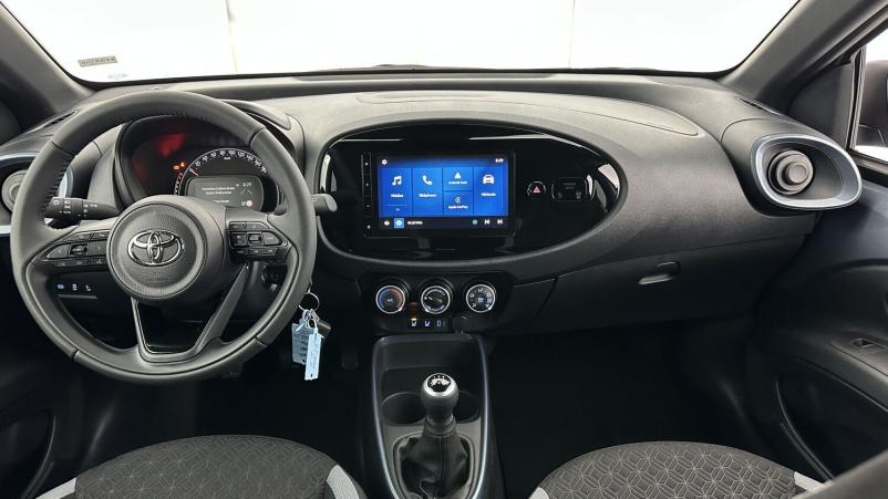 Vente en ligne Toyota Aygo Aygo x 1.0 VVT-i 72ch Design au prix de 17 400 €
