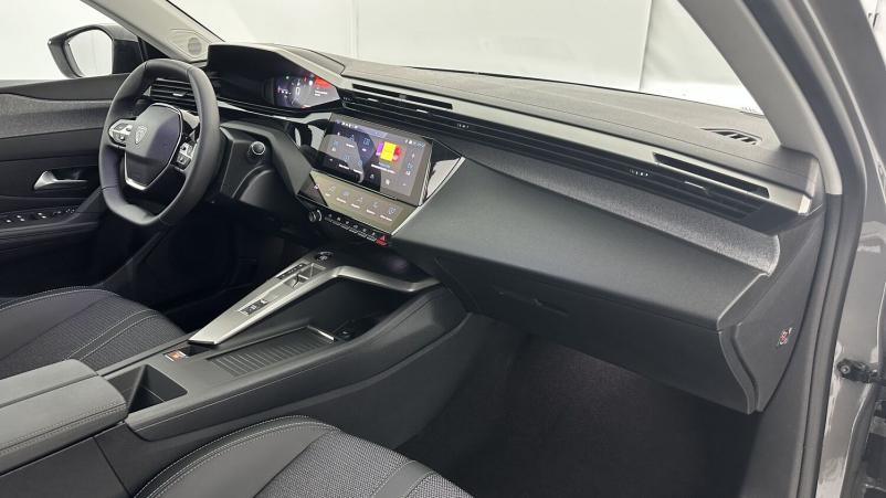Vente en ligne Peugeot 308 308 III 1.5 BlueHDi 130ch Allure EAT8 au prix de 28 400 €