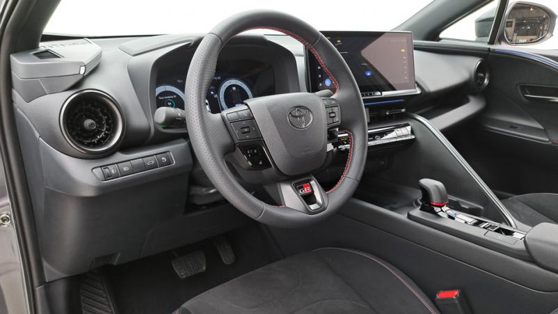 Vente en ligne Toyota C-HR  1.8 Hybrid 140ch Automatique/ Design au prix de 31 930 €