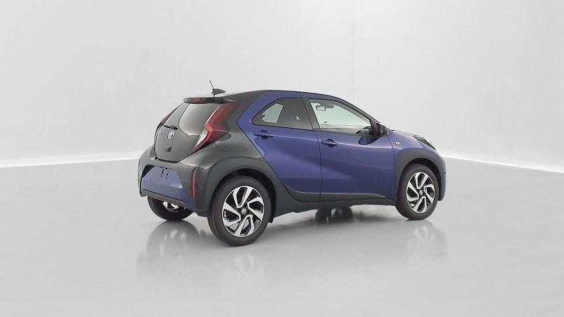 Vente en ligne Toyota Aygo Aygo x 1.0 VVT-i 72ch Design au prix de 17 400 €