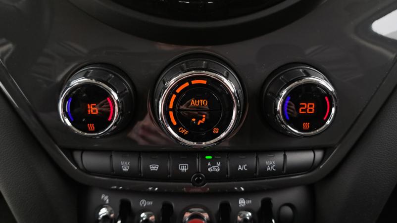 Vente en ligne Mini Countryman  1.5  136ch Manuelle/6 Cooper au prix de 15 530 €