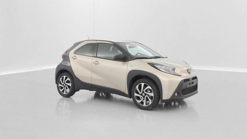 Vente en ligne Toyota Aygo Aygo x 1.0 VVT-i 72ch Design au prix de 17 400 €