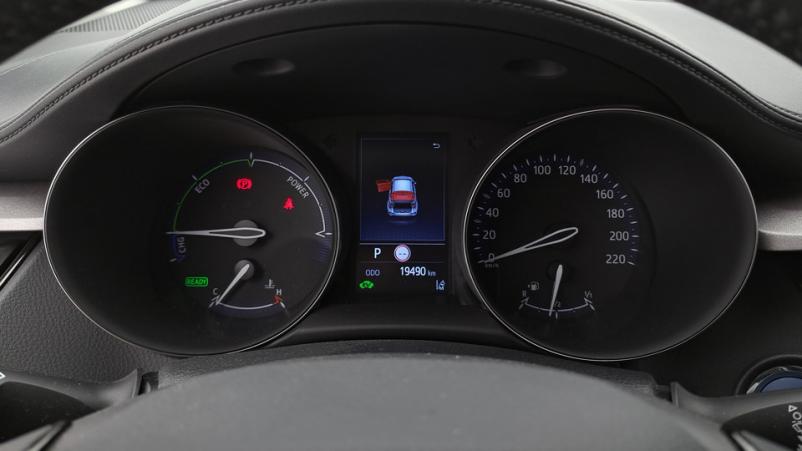 Vente en ligne Toyota C-HR  1.8 Hybrid 122ch Automatique/ Dynamic au prix de 23 650 €