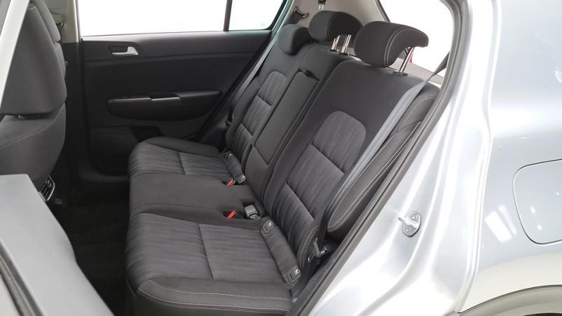 Vente en ligne Kia Sportage  1.6 CRDI 136ch Manuelle/6 Active au prix de 20 100 €