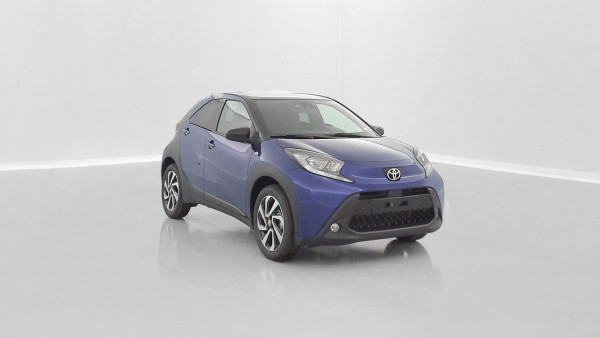 Vente en ligne Toyota Aygo Aygo x 1.0 VVT-i 72ch Design de 2024 au prix de 17 400€