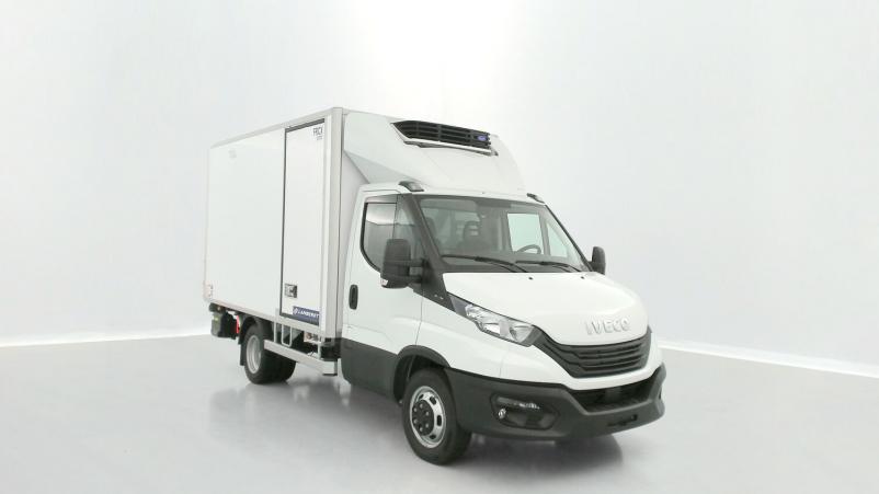 Vente en ligne Iveco Daily Daily III 35C16H 3450 3.0 160ch Frigo Lamberet au prix de 72 560 €
