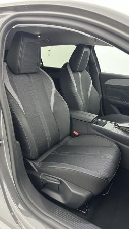 Vente en ligne Peugeot 308 308 III 1.5 BlueHDi 130ch Allure EAT8 au prix de 28 400 €