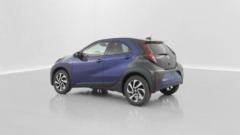 Vente en ligne Toyota Aygo Aygo x 1.0 VVT-i 72ch Design au prix de 17 400 €