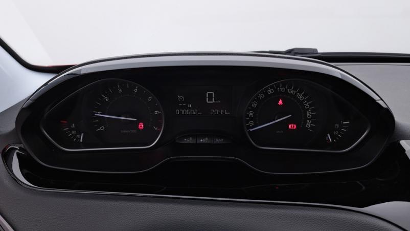 Vente en ligne Peugeot 208 5P 1.2 PureTech S&S 82ch Manuelle/5 Active au prix de 10 260 €