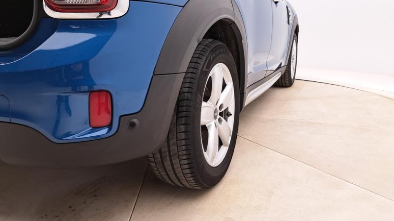 Vente en ligne Mini Countryman  1.5  136ch Manuelle/6 Cooper au prix de 15 530 €