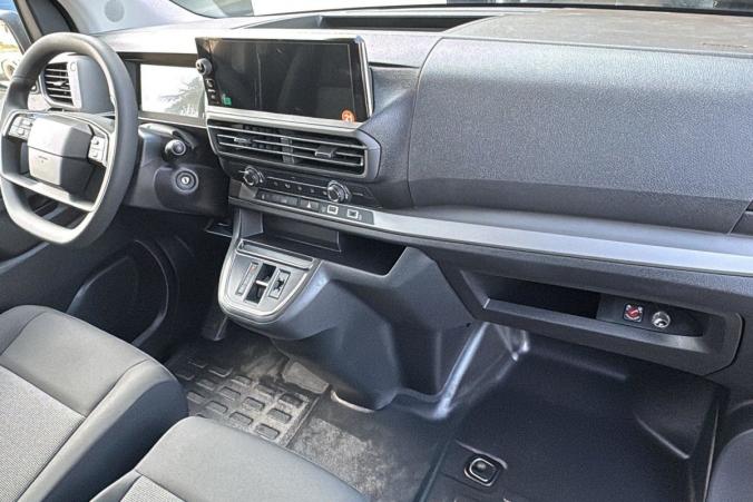 Vente en ligne Citroën Jumpy Fourgon XL BLUEHDI 180 S S EAT8 au prix de 31 900 €
