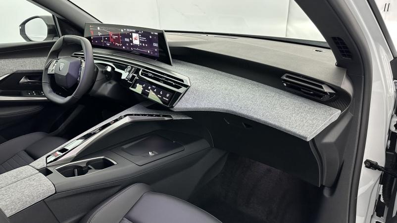Vente en ligne Peugeot 3008 3008 Hybrid 136ch Allure e-DCS6 au prix de 33 710 €