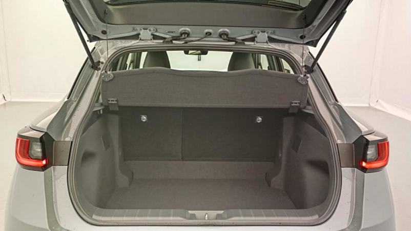 Vente en ligne Lexus LBX 2WD Business au prix de 33 650 €