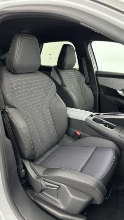 Vente en ligne Peugeot 3008 3008 Hybrid 136ch Allure e-DCS6 au prix de 33 710 €