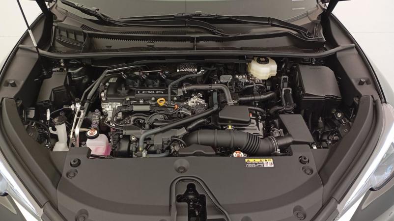 Vente en ligne Lexus LBX 2WD Business au prix de 33 650 €