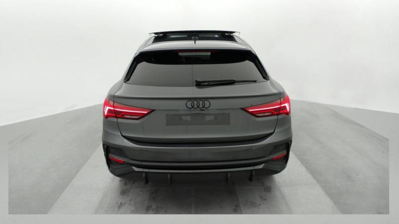 Vente en ligne Audi Q3 Sportback 35 TDI 150 ch S tronic 7 S line au prix de 50 960 €
