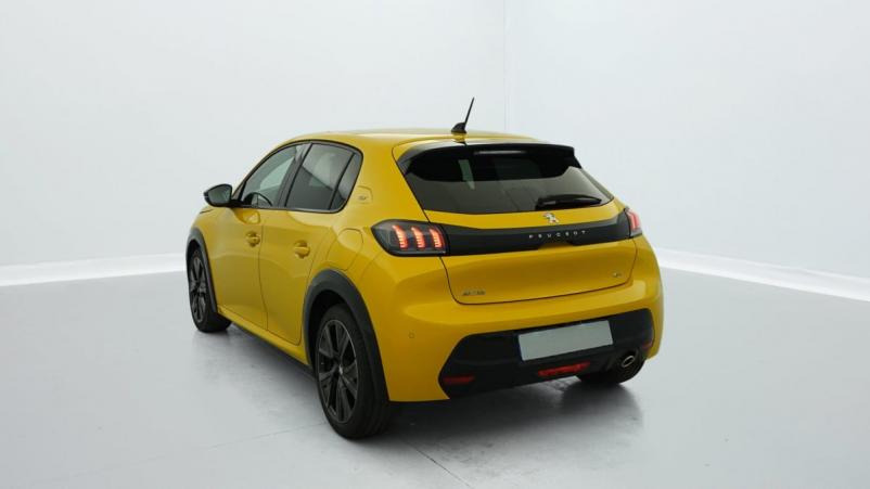 Vente en ligne Peugeot 208 PureTech 100 S S BVM6 GT au prix de 16 660 €