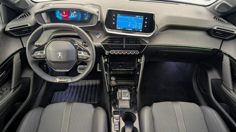 Vente en ligne Peugeot 208 50 KWH 136CH GT au prix de 25 210 €