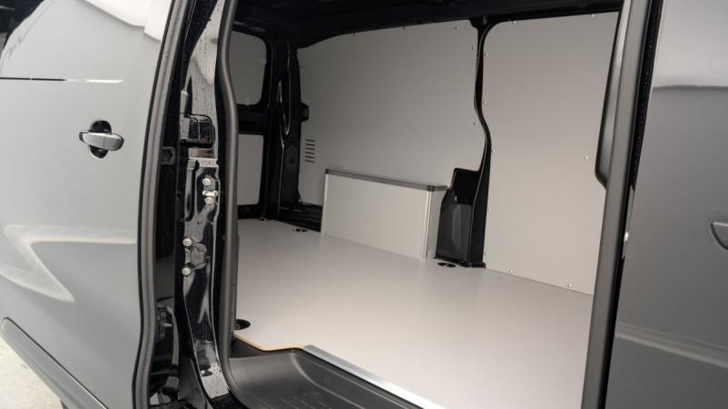 Vente en ligne Citroën Jumpy Fourgon XL BLUEHDI 180 S S EAT8 au prix de 33 760 €