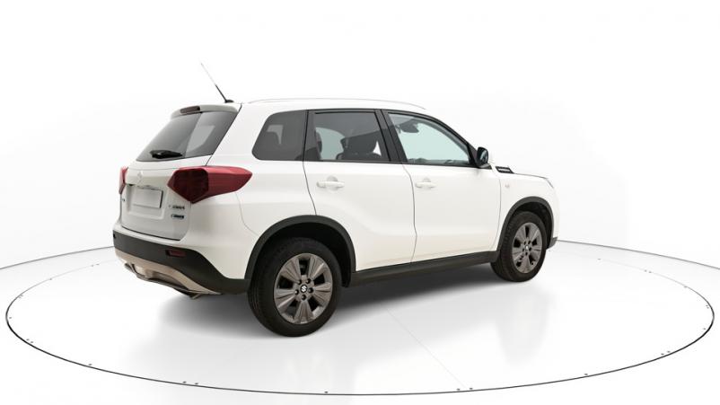 Vente en ligne Suzuki Vitara  1.4 BoosterJet Hybrid 129ch Manuelle/6 Privilege au prix de 19 090 €