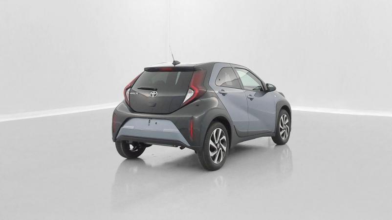Vente en ligne Toyota Aygo Aygo x 1.0 VVT-i 72ch Design au prix de 17 400 €