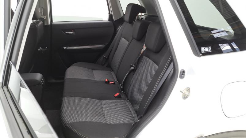 Vente en ligne Suzuki Vitara  1.4 BoosterJet Hybrid 129ch Manuelle/6 Privilege au prix de 19 090 €