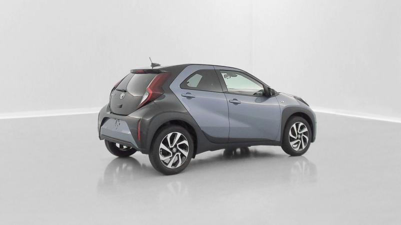 Vente en ligne Toyota Aygo Aygo x 1.0 VVT-i 72ch Design au prix de 17 400 €