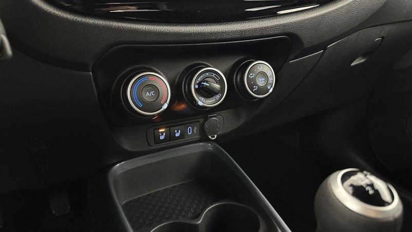 Vente en ligne Toyota Aygo Aygo x 1.0 VVT-i 72ch Design au prix de 17 400 €