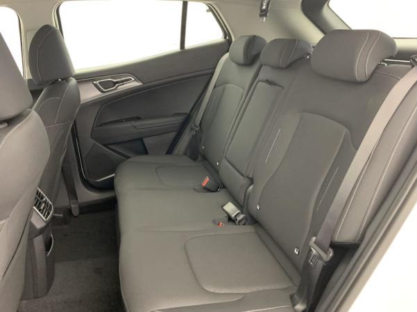 Vente en ligne Kia Sportage 1.6 T-GDI 160CH MHEV DCT7 4X2 MOTION au prix de 30 360 €