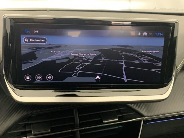Vente en ligne Peugeot 2008 Hybrid 136 e-DCS6 GT au prix de 29 330 €