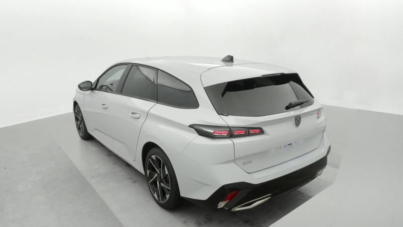Vente en ligne Peugeot 308 SW BlueHDi 130ch S S EAT8 Allure au prix de 28 920 €