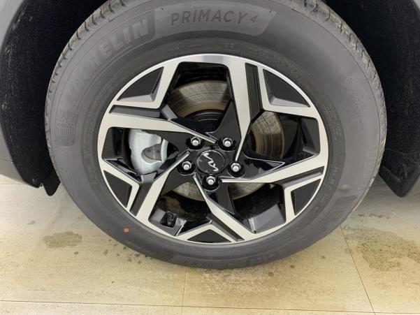 Vente en ligne Kia Sportage 1.6 T-GDI 160CH MHEV DCT7 4X2 MOTION au prix de 30 360 €