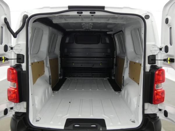 Vente en ligne Citroën Jumpy Fourgon M BLUEHDI 145 BVM6 au prix de 28 190 €