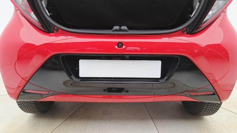 Vente en ligne Toyota Aygo 5P 1.0 VVTi 72ch Automatique/5 X-play au prix de 14 010 €