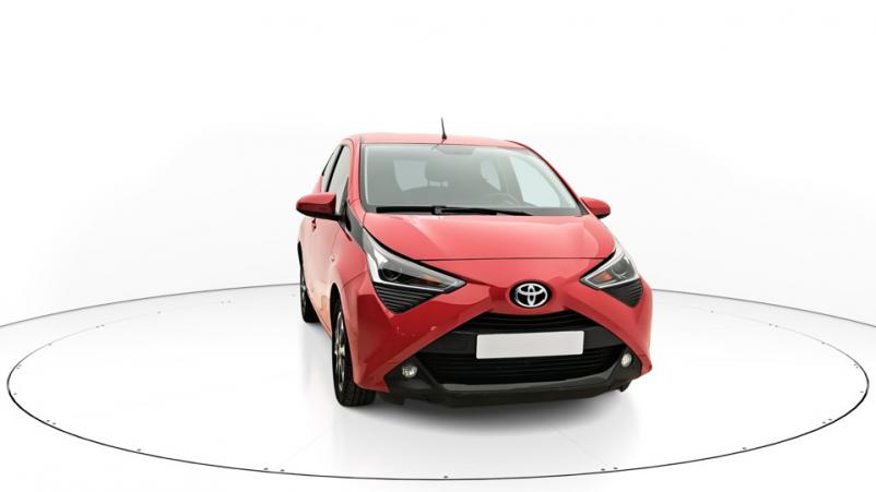 Vente en ligne Toyota Aygo 5P 1.0 VVTi 72ch Automatique/5 X-play au prix de 14 010 €