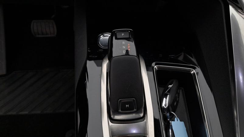 Vente en ligne Peugeot 3008  1.2 PureTech S&S 130ch Automatique/8 Allure au prix de 21 620 €