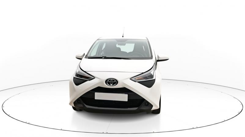 Vente en ligne Toyota Aygo 5P 1.0 VVTi 72ch Automatique/5 X-play au prix de 12 790 €