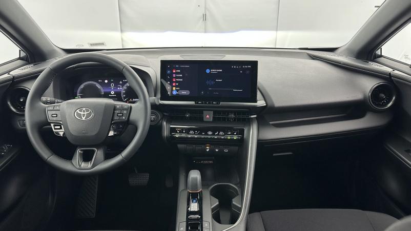 Vente en ligne Toyota C-HR C-hr II 1.8 Hybrid 140ch Design au prix de 31 400 €