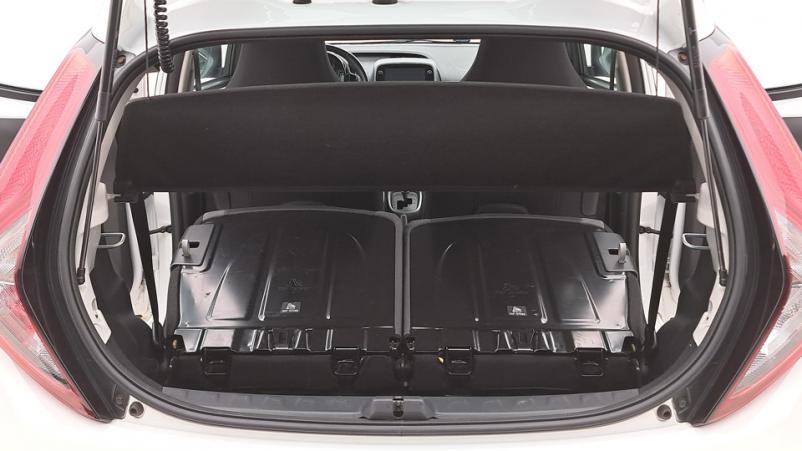 Vente en ligne Toyota Aygo 5P 1.0 VVTi 72ch Automatique/5 X-play au prix de 12 790 €