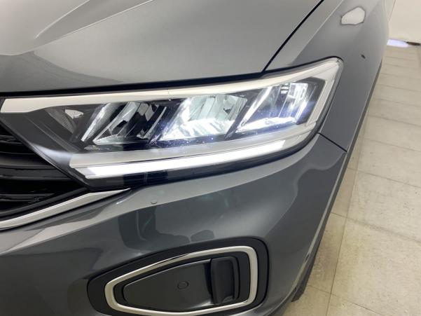 Vente en ligne Volkswagen T-Roc 2.0 TDI 150 Start Stop DSG7 Life au prix de 33 140 €