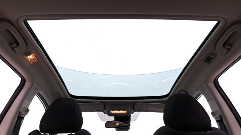 Vente en ligne Nissan Qashqai 3  1.3 DIG-T 140ch Manuelle/6 N-connecta au prix de 17 560 €