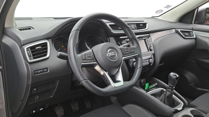 Vente en ligne Nissan Qashqai 3  1.3 DIG-T 140ch Manuelle/6 N-connecta au prix de 17 560 €