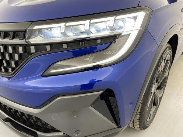 Vente en ligne Renault Austral 1.2 E-Tech full hybrid 200ch Techno esprit Alpine 4Control Advanced au prix de 30 990 €