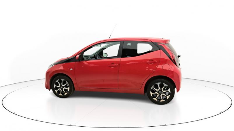 Vente en ligne Toyota Aygo 5P 1.0 VVTi 72ch Automatique/5 X-play au prix de 14 010 €