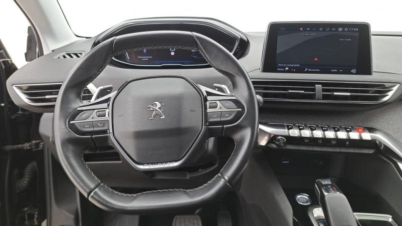 Vente en ligne Peugeot 3008  1.2 PureTech S&S 130ch Automatique/8 Allure au prix de 21 620 €