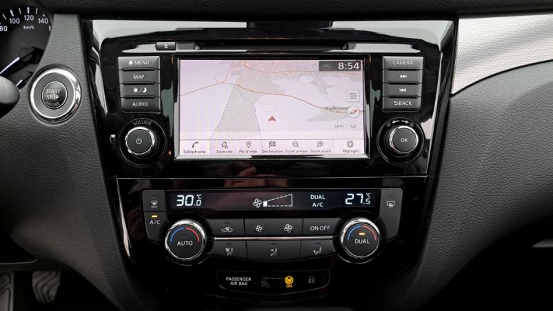 Vente en ligne Nissan Qashqai 3  1.3 DIG-T 140ch Manuelle/6 N-connecta au prix de 17 560 €